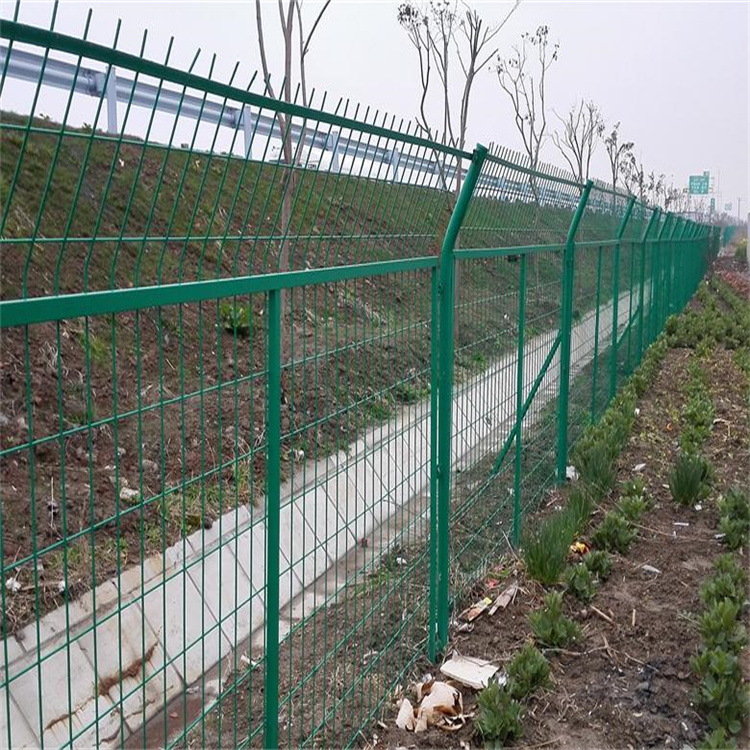 內(nèi)蒙古馬路邊隔離柵