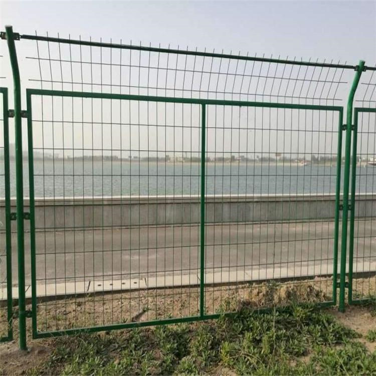 公路金屬隔離網為什么一定要注重保養